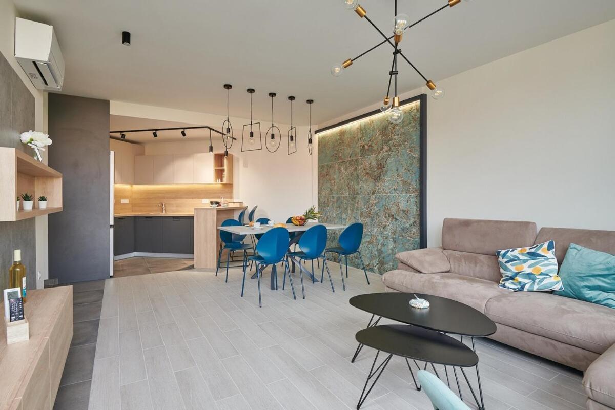 The Tiffany Elegance Apartman